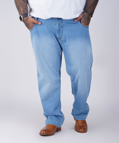Plus Size Men Faded Blue Comfort Fit Jeans