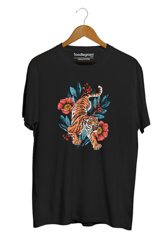 Roaring Tiger Plus Size T-Shirt - Toodle Plus